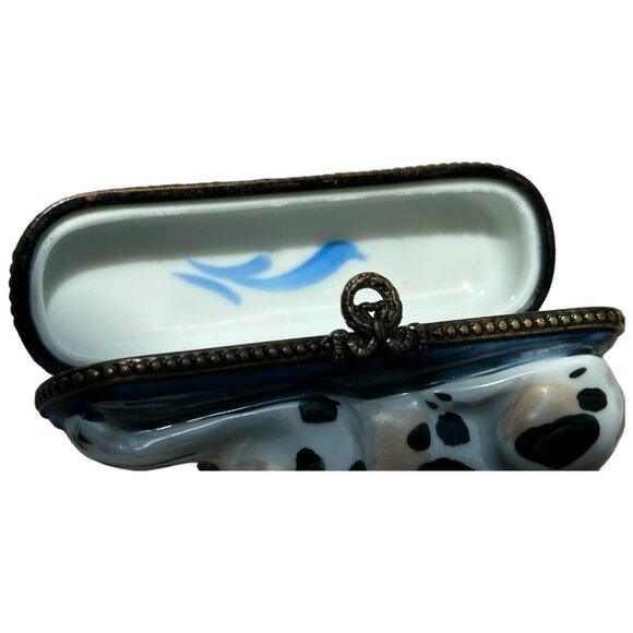 Rare Perfection Limoges  “Reclining Dog” Trinket Box - Picture 8 of 9